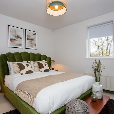 The Sparkford Gardens - Lovely 2Bdr With Balcony Londyn Zewnętrze zdjęcie