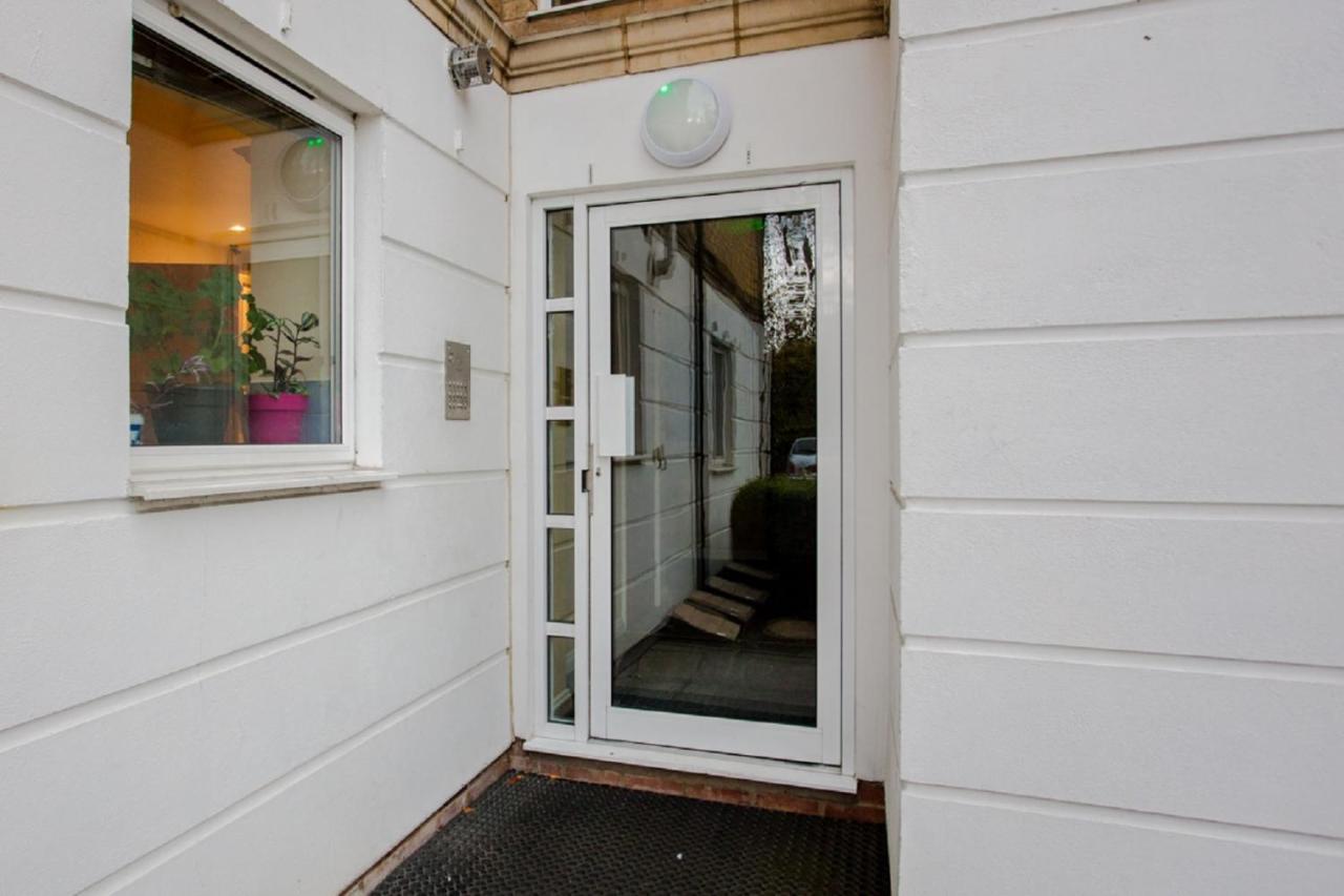 The Sparkford Gardens - Lovely 2Bdr With Balcony Londyn Zewnętrze zdjęcie